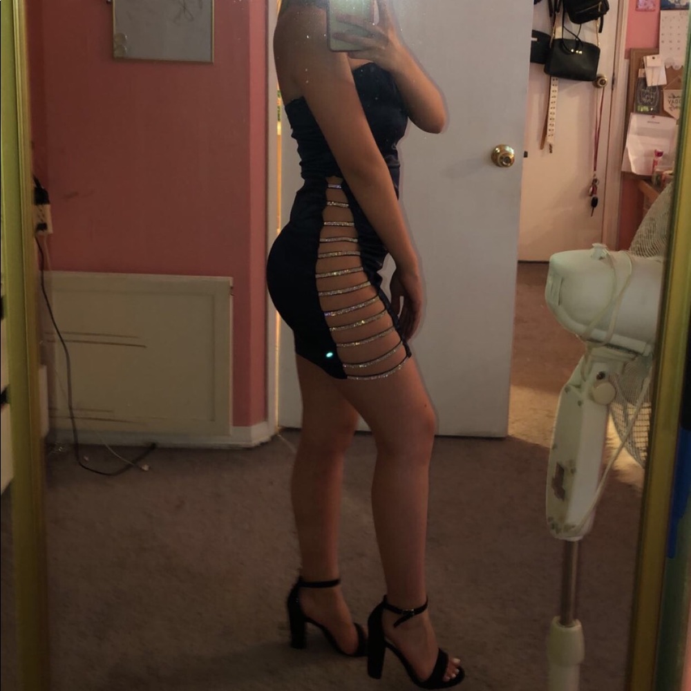 MESHKI Navy Blue Diamond Cut Out Dress